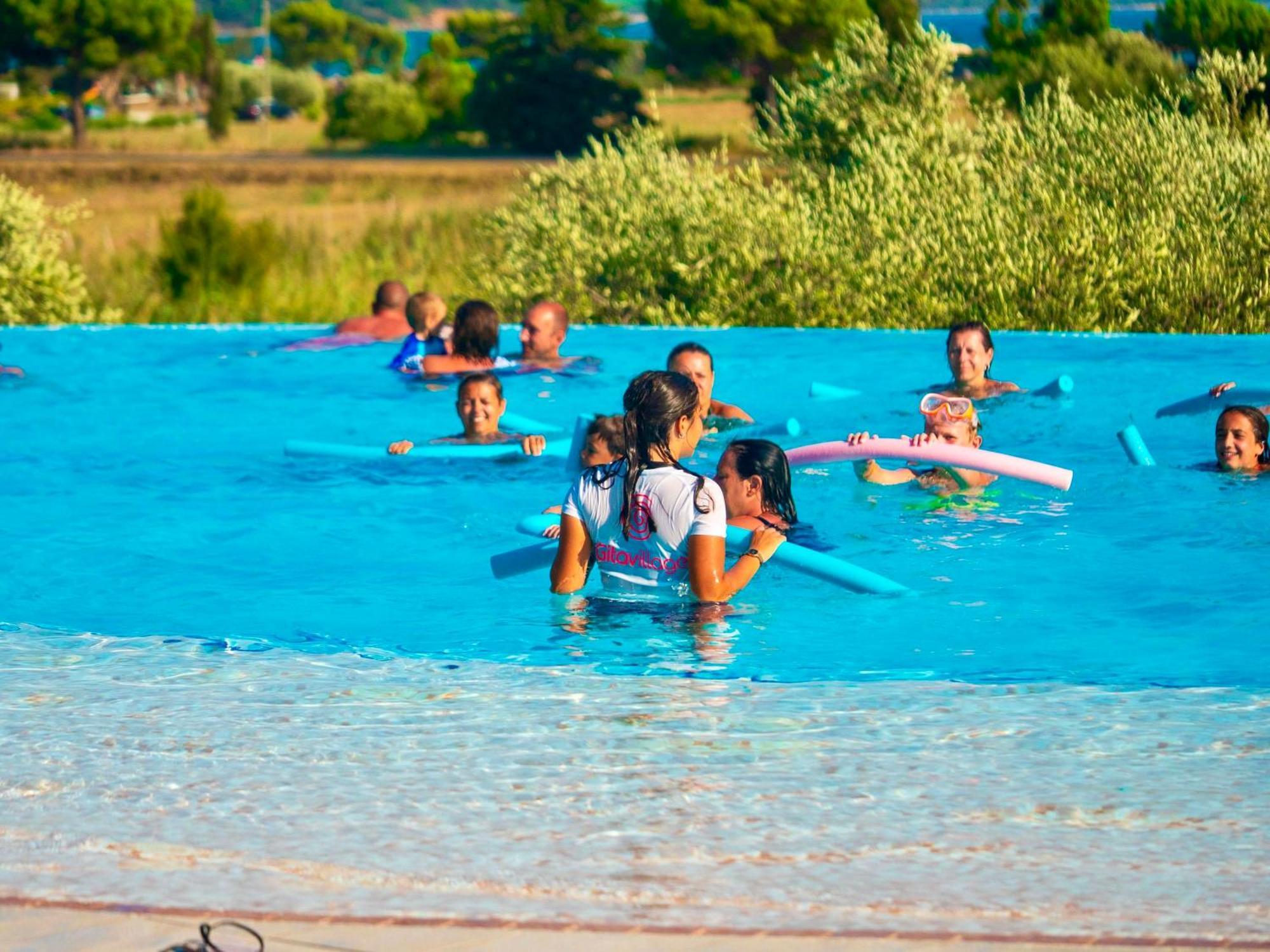 Isa - Residence With Pool And Private Beach In Talamone Just 500 Mt From The Beach Екстер'єр фото